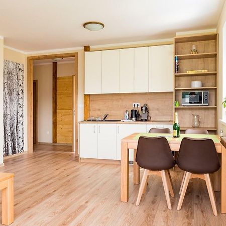 Ferienwohnung Elejan Bešeňová Exterior foto