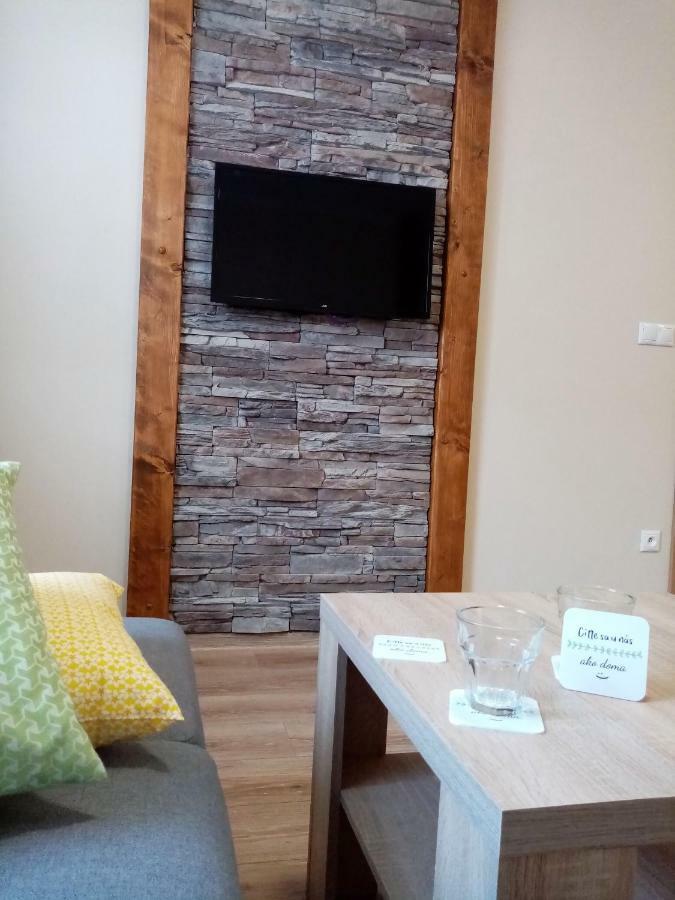 Ferienwohnung Elejan Bešeňová Exterior foto