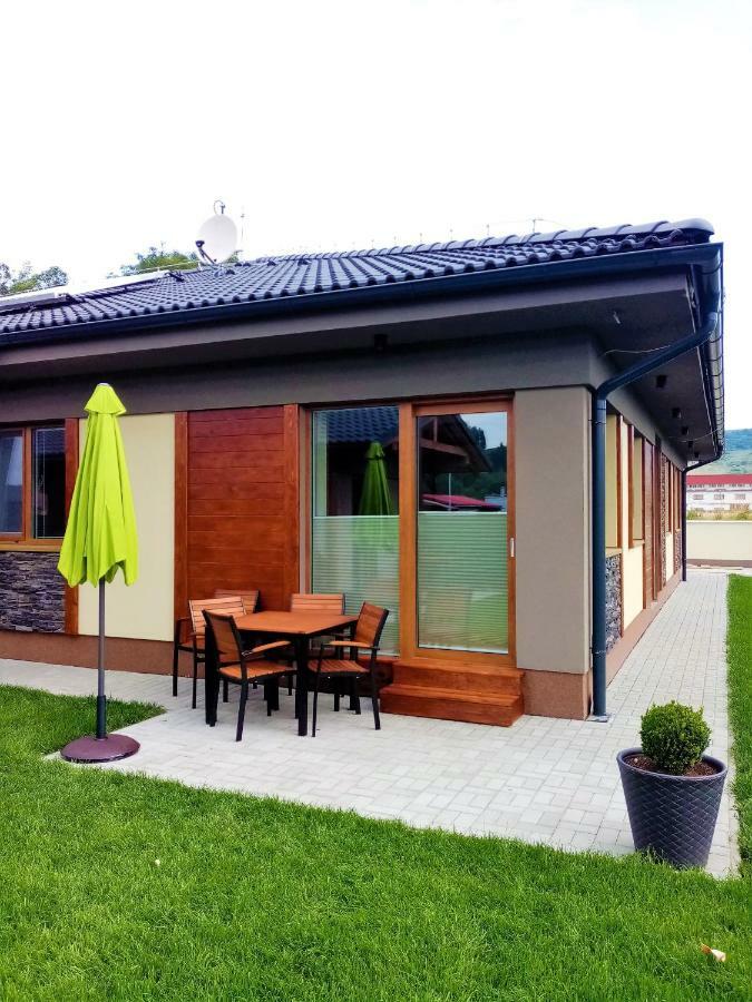 Ferienwohnung Elejan Bešeňová Exterior foto