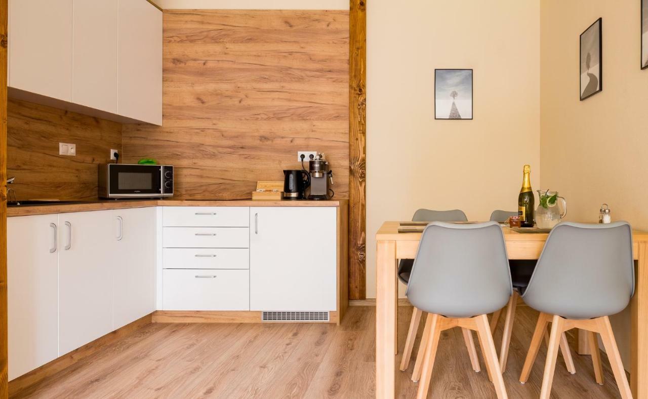 Ferienwohnung Elejan Bešeňová Exterior foto