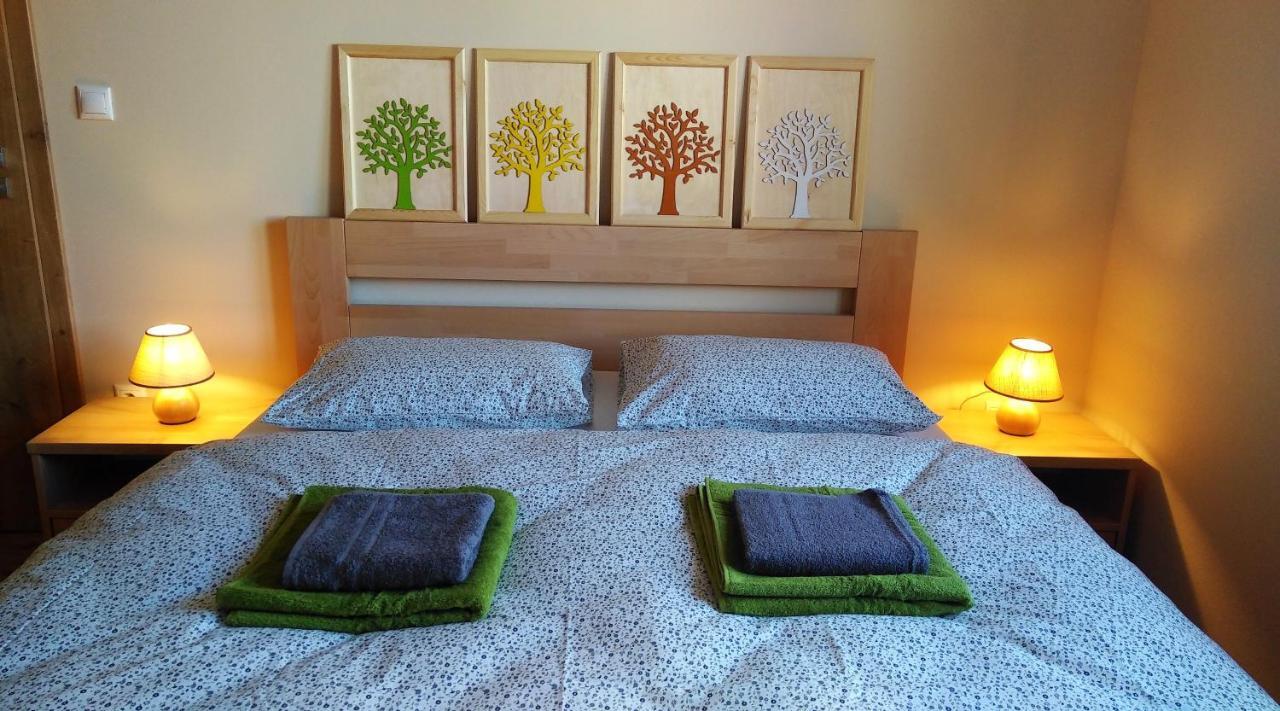 Ferienwohnung Elejan Bešeňová Exterior foto