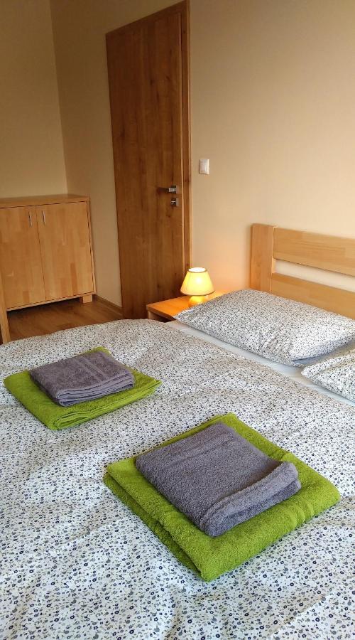 Ferienwohnung Elejan Bešeňová Exterior foto